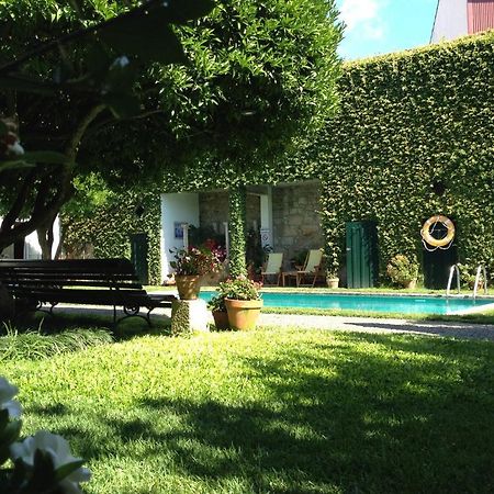 Отель Casa Do Pinheiro - Turismo De Habitacao Понте-де-Лима Экстерьер фото