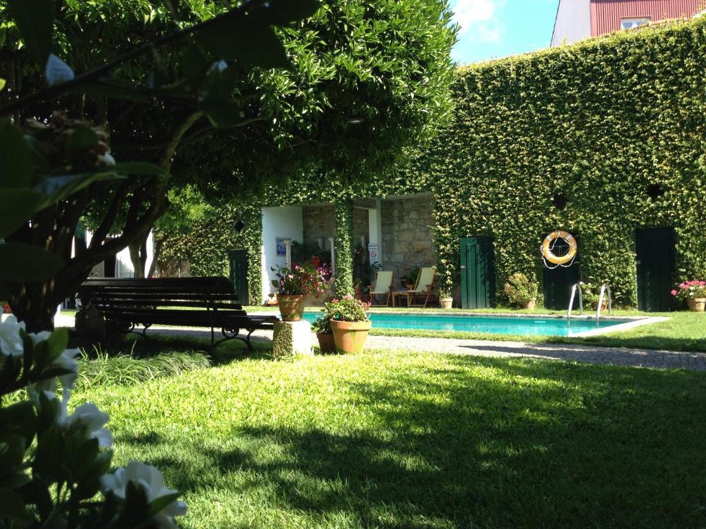 Отель Casa Do Pinheiro - Turismo De Habitacao Понте-де-Лима Экстерьер фото